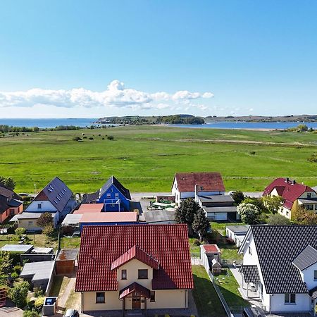 Schicke Fewo Mit Terrasse, Gratis Nutzung Vom Ahoi Erlebnisbad Und Sauna In Sellin - Haus De Niege Wech Fewo 02 Thiessow Buitenkant foto