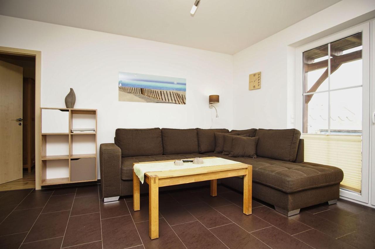 Schicke Fewo Mit Terrasse, Gratis Nutzung Vom Ahoi Erlebnisbad Und Sauna In Sellin - Haus De Niege Wech Fewo 02 Thiessow Buitenkant foto